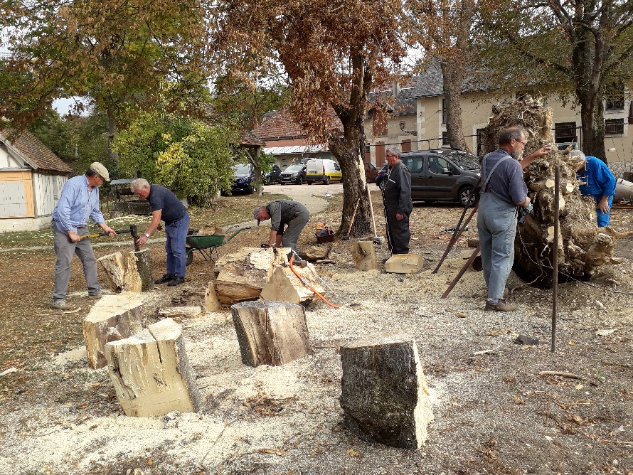 Dbit en bois de chauffage